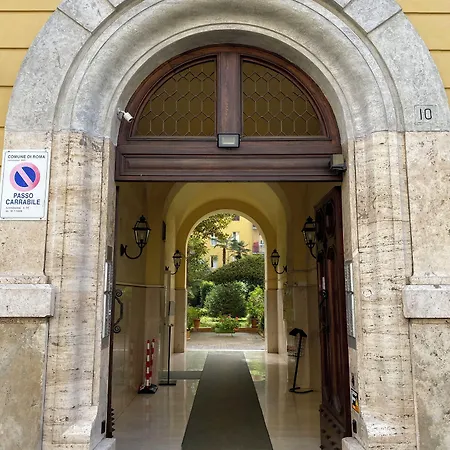 Laocoonte 4* Rome